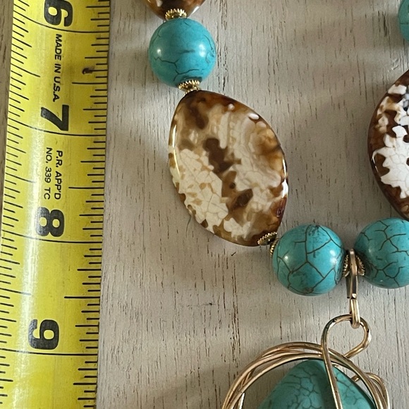 Handmade Turquoise and stone necklace - Picture 8 of 8